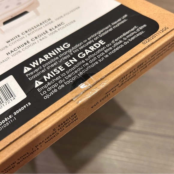 NEW! 4moms bassinet sheet! - Picture 4 of 7